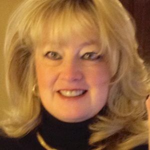 Meet your Posher, Kari